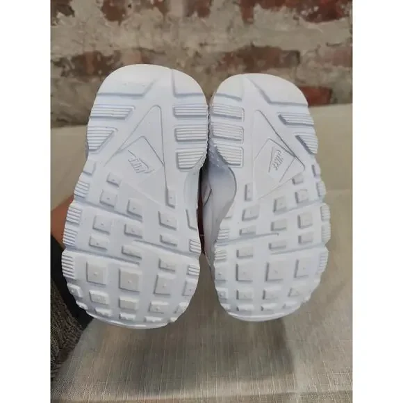 Nike Huarache Run Infant Toddler Shoes Sneakers Size 4C Triple White - Picture 7 of 7